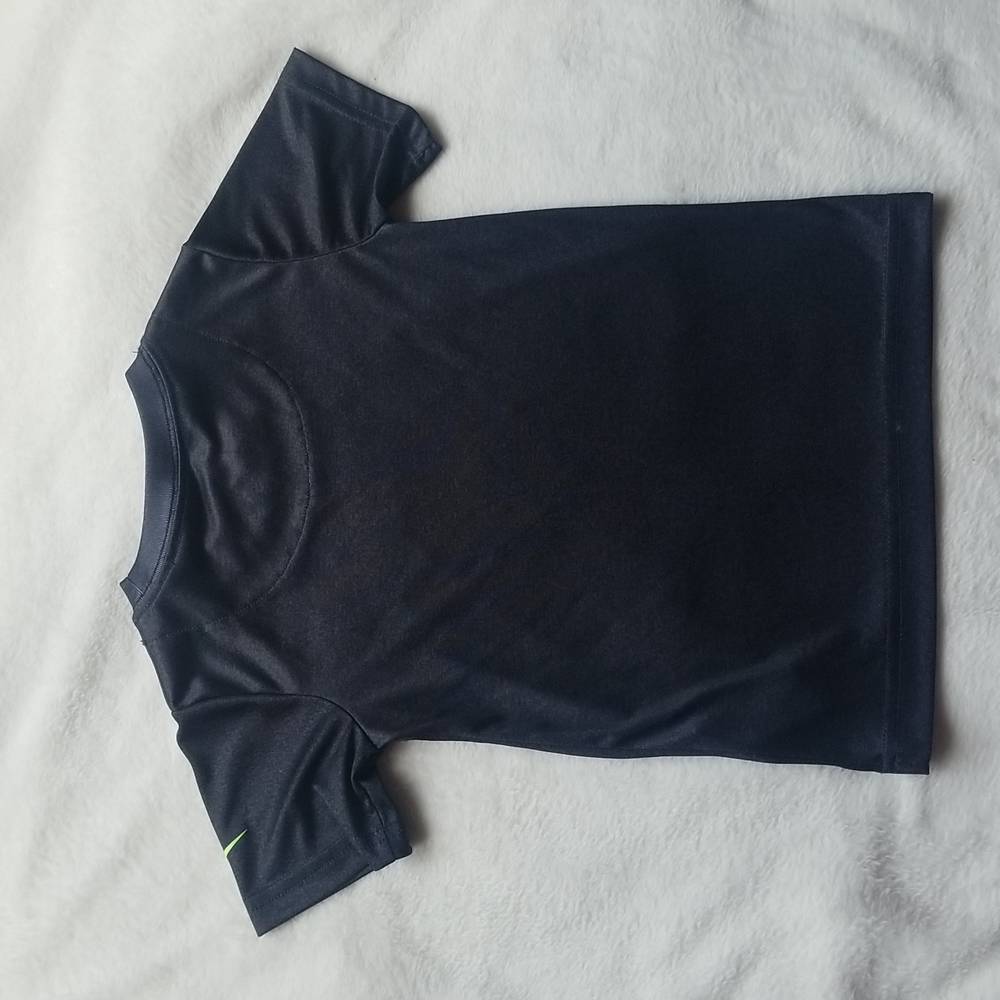 Nike tee, Size 4/xs, Gray color - Picture 4 of 5